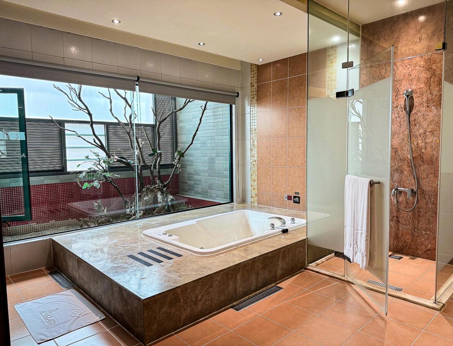 All-Ur Boutique Motel -Chia Yi Branch Цзяи Экстерьер фото