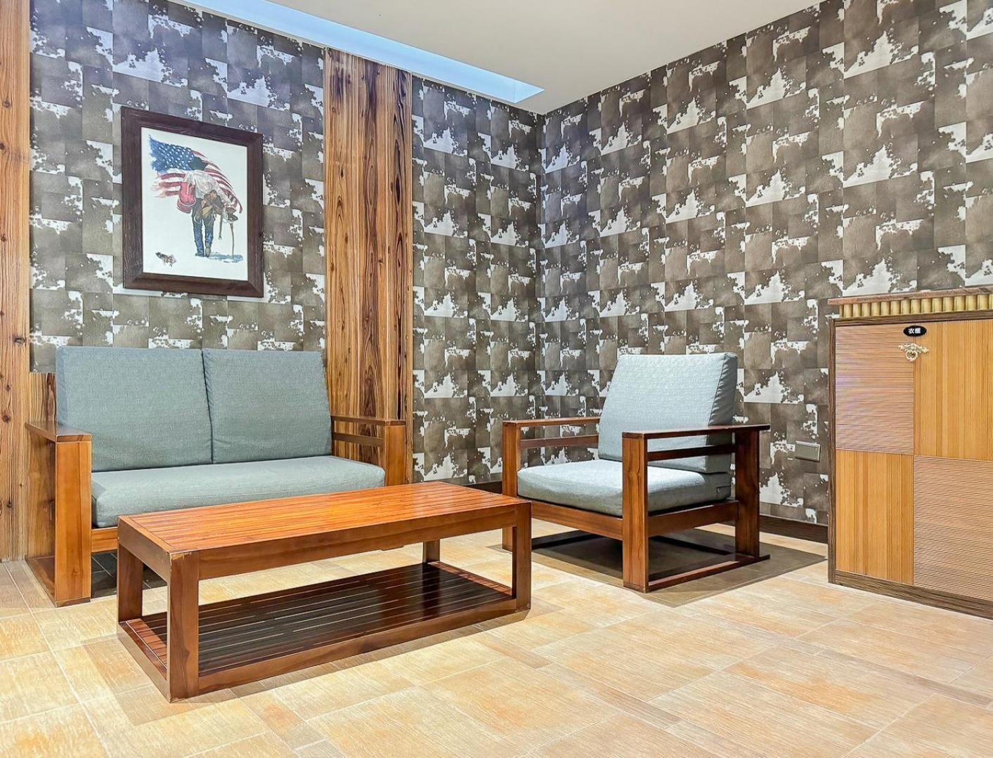 All-Ur Boutique Motel -Chia Yi Branch Цзяи Экстерьер фото